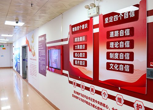 强化标杆引领，推进阵地建设